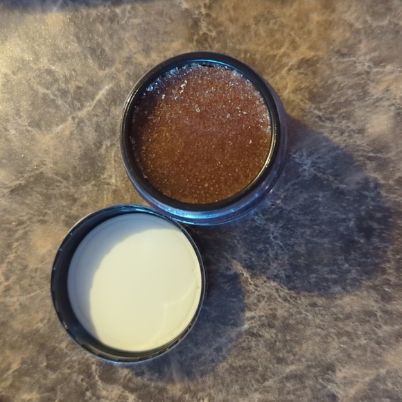 Jeffree star x Shawn Dawson diet root beer lip scrub - Picture 2 of 2